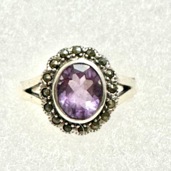 Art Deco Sterling Silver Amethyst Marcasite Ring Size 10.5 - Picture 2 of 5